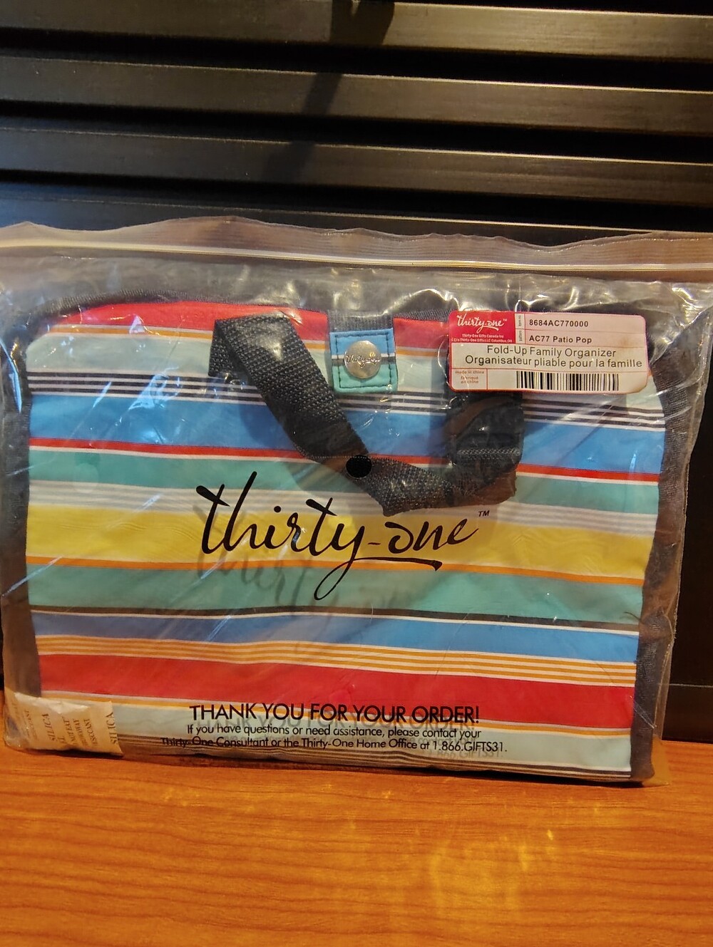 Thirty-One GIfts - Fold up Family Organizer in Patio Pop
